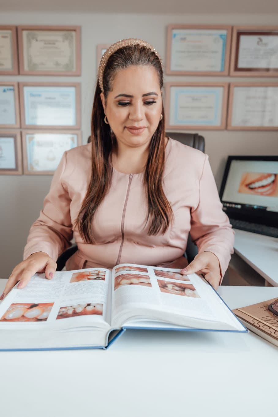 Dra. Fernanda Colombo